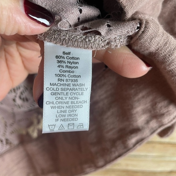 LOGO by Lori Goldstein Tan Taupe Lace Open Front Cardigan large - Picture 3 of 6